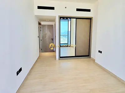 Community View | Prime Location | Spacious Unit