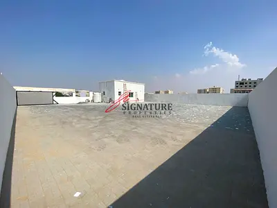 6,724 قدم مربع أرض 3 المرحلة 80  كيلو فولت أمبير كهرباء للإيجار في منطقة الجرف الصناعية عجمان