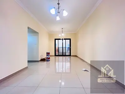 30 Days Free !! With Parking!! Balcony!! Only Family