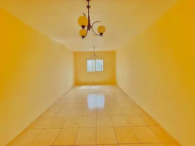 No commission Luxury apartment 2 BHK with long hall with long balcony close to Sahara centre only family building and good location