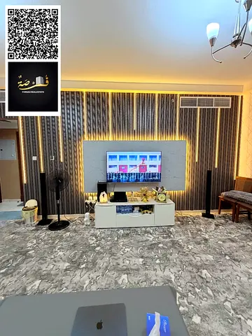 للبيع – شقة غرفتين وصالة مفروشة بالكامل في مشروع الأورينت (Orient Towers) – عجمان  فرصة مميزة للتملك في أحد أجمل المشاريع السكنية في عجمان، أبراج الأو