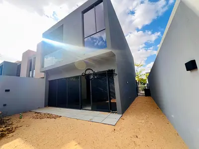 Golden Opportunity! 3 Bedroom House Robinia – Top-Notch Community – 140K