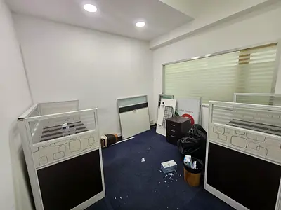 INDEPENDENT OFFICE | SPACIOUS LAYOUT | NEAR METRO