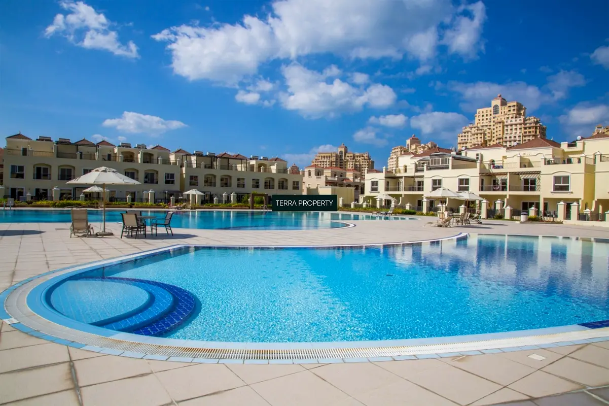 3BR Villa +Maids Room|Bayti Townhouses, Al Hamra Villge