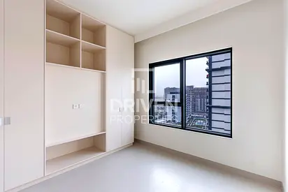 Park View | High Floor | Brand New | Vacant