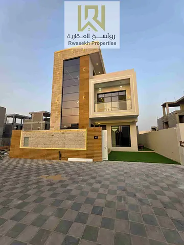 حوض سباحة | تسجيل مجاني | تملك حر لجميع الجنسيات