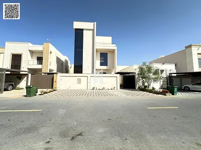 Spacious 5 Master Bedroom Villa Near Sheikh Mohammed Bin Zayed Road