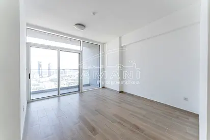 Multiple options High Floor Open view