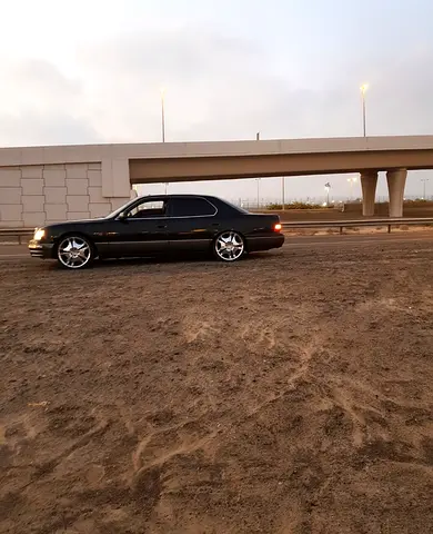 Most beautiful LS400 of Dubai for sale