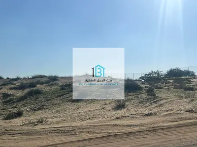 ✨ أرض للبيع في منطقة السحمة – موقع زاوية ممتاز وسعر مميز ✨  📍 الموقع: منطقة السحمة – ضاحية الرويضات في الشارقة، الإمارات العربية المتحدة — منطقة سكني