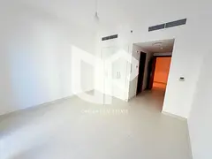 Furnished studio with sea view in Maryam Island