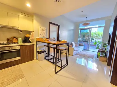 Furnished | Elegant 2BR with Balcony and Canal View