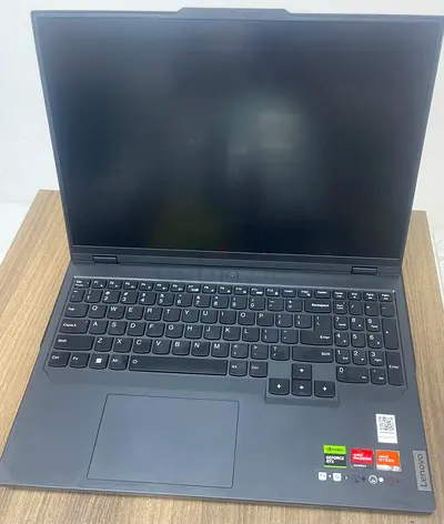 Lenovo Legion Pro 5 32GB RAM, 1TB SSD, Ryzen 7 7745HX, RTX 4070 8GB