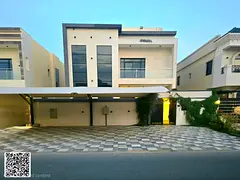 For rent: 3-story villa on a main double street, 6 master bedrooms with an internal roof. The villa