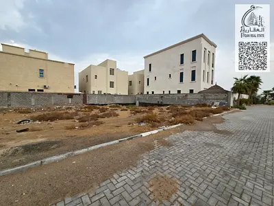 ارض للبيع تملك حر لجميع الجنسيات مدي الحياه موقع ممتاز ثاني قطعه من الشارع الرئيسي وثالث قطعه من محمد بن راشد و3 دقايق من محمد بن زايد