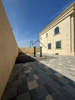 Grand Layout Villa | Staff Accommodation | Spacious Multi-Zone Living | Private Yard
