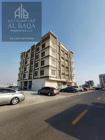 فرصة استثمارية رائعة للمستثمرين الجادين – بناية G+4 للبيع لبناية بالكامل معروضة للبيع في الجرف الصناعي 3 – عجمان