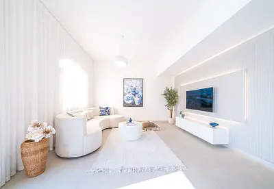 Luxury 4br Beachfront Villa with Private Beach Access