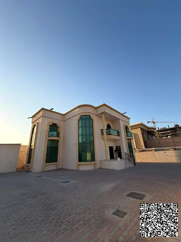 Commercial villa – 10,000 sq. ft. on Makkah Street, Al Rawda area.