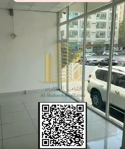 محلات للايجار باماره الشارقه منطقه ابو شغاره بموقع مميز جدا بمساحة 1300 قدم
المحلات تصلح لأي نشاط تجاري
عباره عن 3 أبواب
مع مكيفات
تصلح لعمل سوبر ماركت كبير
او مغسله
او محل ملابس كبير
تصلح لأي