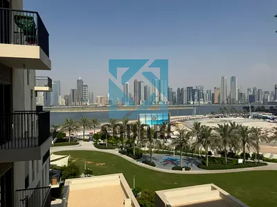 Luxury Read to move 3BHK - With maid room / Sea View