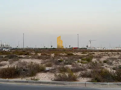 Corner Plot | Phase 2 |Close to SZR E11| Motivated