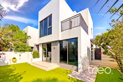 Vacant | Close to Park | Good Condition