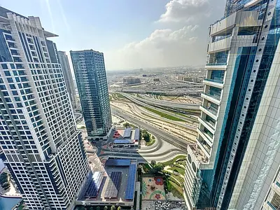 Fully Furnished| Modern | 1 Bedroom