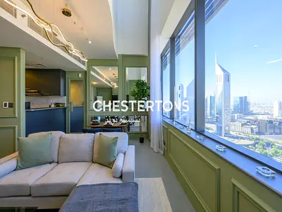 Elegant duplex | Upgraded fully furnished