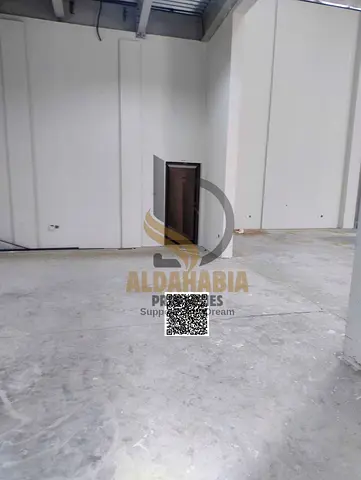 🔹 شبرة للإيجار في إم القيوين