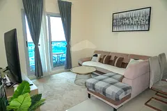 HIGH FLOOR | GOLF VIEW | LUXURIOUS