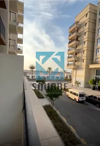LUXURY STUDIO -- Partial Sea View - WITH TERRACE