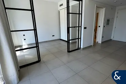 Exclusive | Low Floor | One Bed