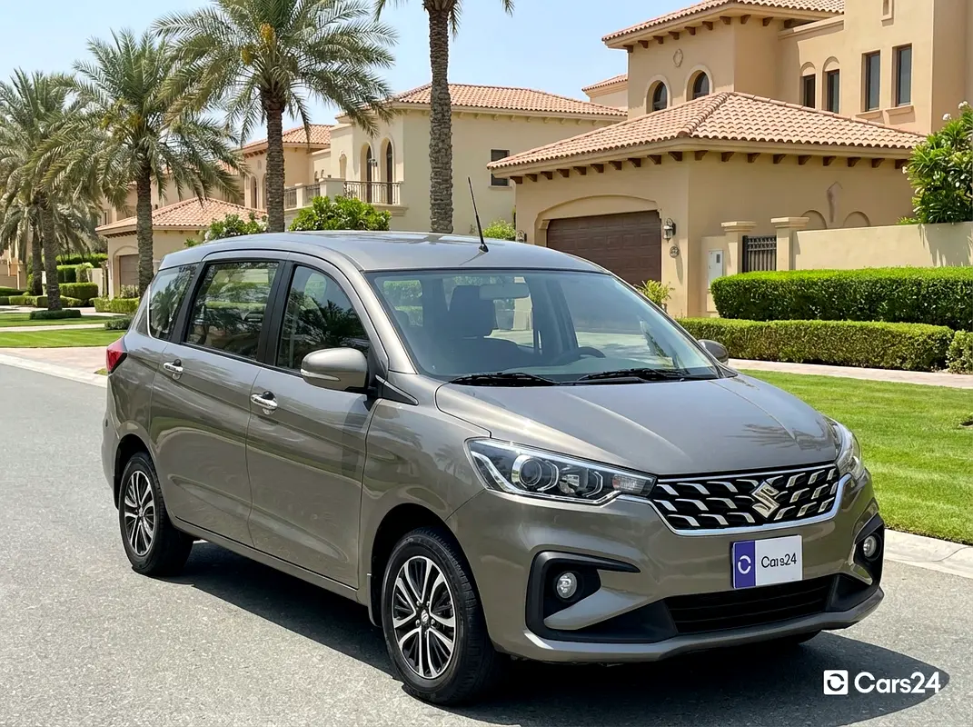 Suzuki Ertiga 2024 — photo 1 of 13