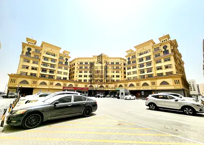BIG SIZE FLAT ~ MASTER ROOM ~ WARDROBE ~ COVERED PARKING
