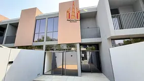 Elegant 2BR Townhouse For are in Masaar
