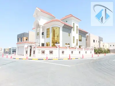 امتلك  قصر مصغر في قلب عجمان بجوار الخدمات شامل رسوم التسجيل والمكيفات ميه كهربا قريب الحديقة مباشرة