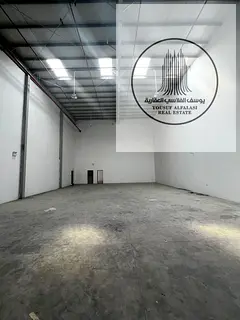 A rare opportunity to rent on Al Ittihad Street in Umm Al Thu'ub | Two adjacent commercial showrooms