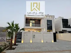 luxury 5 bedroom villa in a prime location