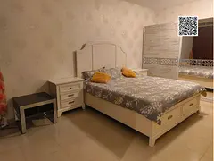 Spacious 2 BR in Conquer Tower: Near Galleria Mall