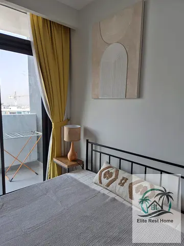 شقة استوديو أنيقة مفروشة بالكامل / طابق مرتفع مع أفضل إطلالة