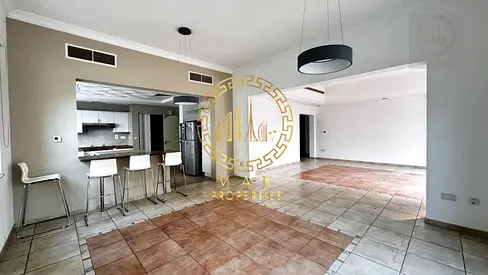 Beautiful 5 Bedroom Corner Villa with Private Pool