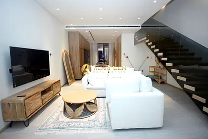 3BR Villa+ Maid | Private Garden | Front Park