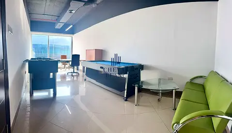 Hot Deal | Office Space + Free Car Incentive | Prime Sheikh Zayed Road Location