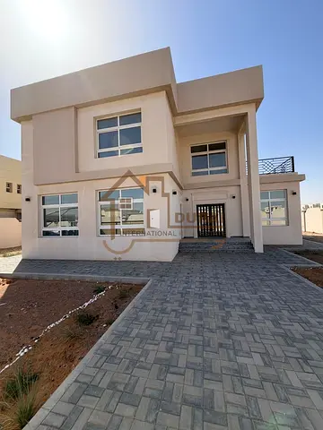 Amazing 4 BHk + Majlis Villa Available For Rent In Al Dhait South