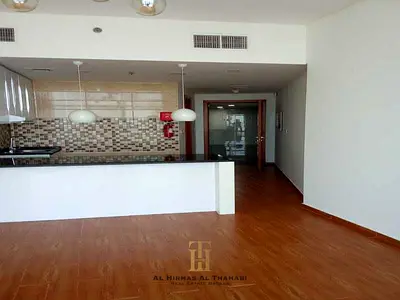 High Floor / Best Price / Prime Area / Rented