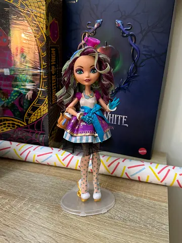 Ever After High doll 2013 madeline hatter Monster High