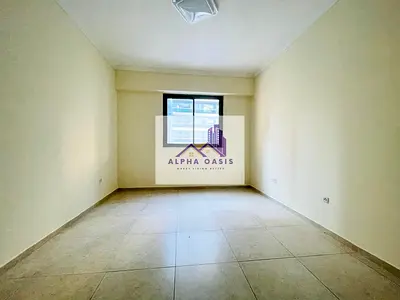 VACANT SOON/SEMI CLOSE KITCHEN /2 BATH/PRIME LOCATION/