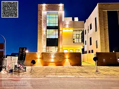 For sale, Al-Halio Villa, 5 rooms, a living room, a hall, a swimming pool, and a maid’s room. Free