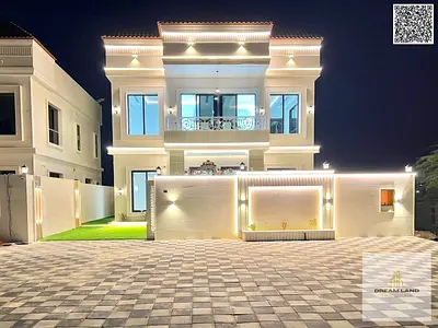 3-story villa with a modern design and 5 master bedrooms – registration and ownership included